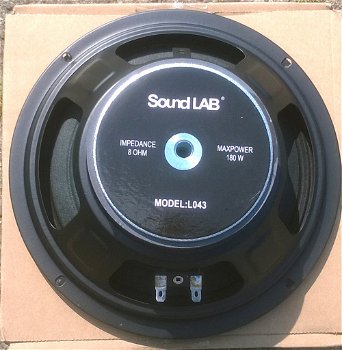 Woofer 8 inch (100 - 180 Watt) - 4