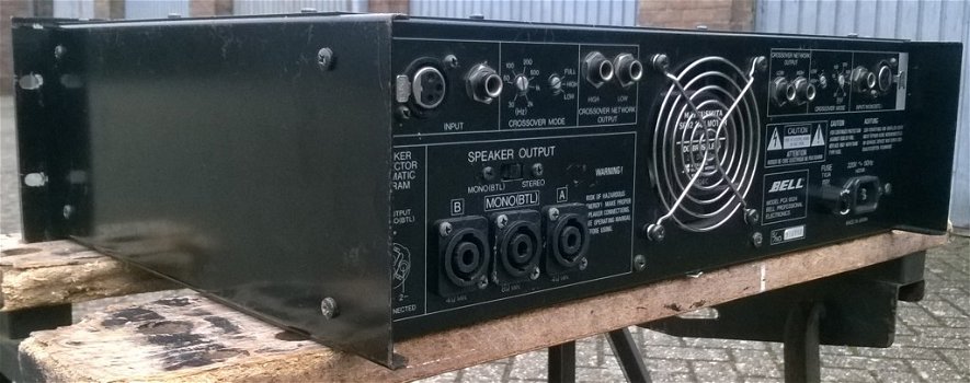 Versterker Bell PCX-8024 (2x 400 Watt) - 5
