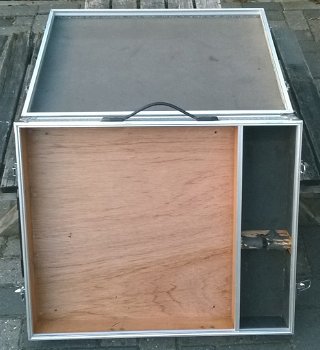 Flightcase / Koffer (68 x 55,5 x 13 cm) - 5