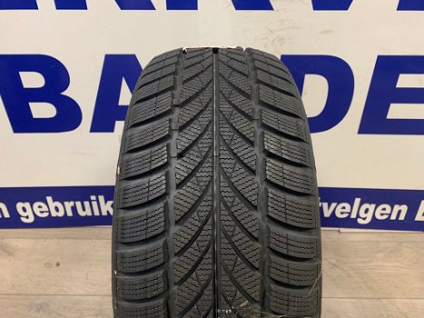 2x Maxis all season autobanden 225/45/17 p/st €90,- - 2