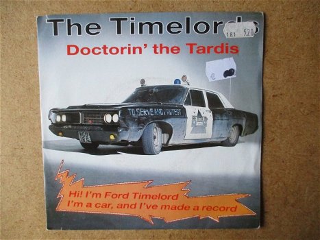 a6693 the timelords - docterin the tardis - 0