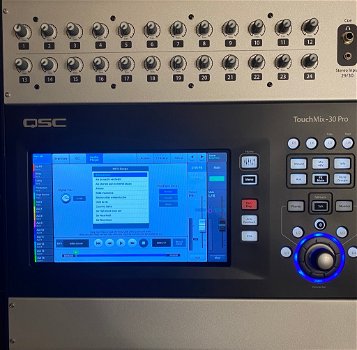 Digitaal mengpaneel qsc touchmix-30 - 2