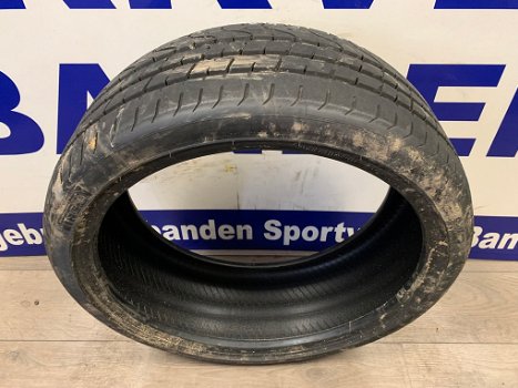 2x Pirelli zomer autobanden 245/35/20 p/st €80,- - 1