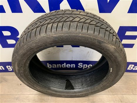 2x Continental winter autobanden 235/45/20 p/st €75,- - 1