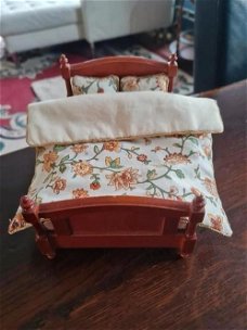 reutter miniaturen bed met kussens en deken