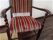 Leuk vintage stoeltje met kleurige bekleding - 1 - Thumbnail