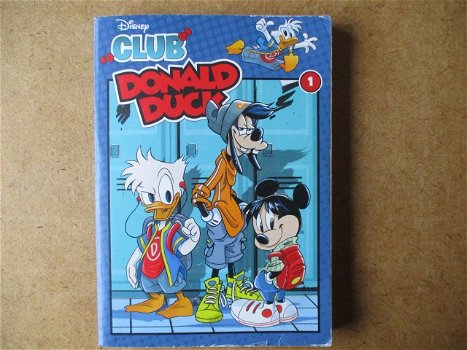 adv7872 club donald duck 1 - 0