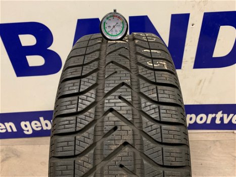 2x Pirelli winter autobanden op voorraad. Per stuk €35 - 2