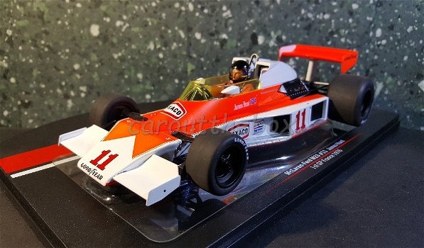 McLaren M23 #11 Hunt 1976 1:18 MCG - 1