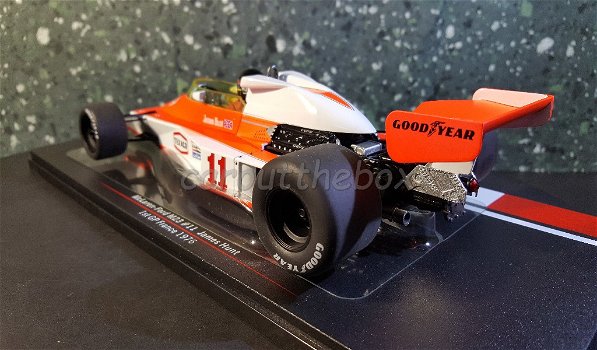 McLaren M23 #11 Hunt 1976 1:18 MCG - 2