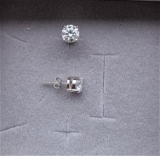 Moissanite Oorbel 1.0CT