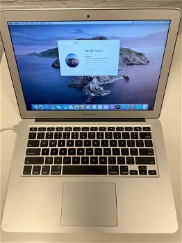 Apple Macbook Air 13” - 0