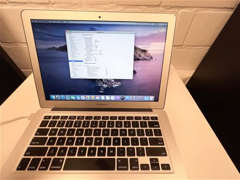 Apple Macbook Air 13” - 5