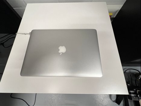 Apple Macbook Pro 15” - 3