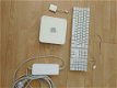 Mac Mini YM008BCA9G5 en Apple Usb Toetsenbord en Apple Mighty Usb Mouse en Apple Time Capsule Enz. - 3 - Thumbnail