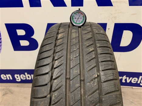 2x Michelin zomer autobanden 215/65/15 per stuk €45,- - 2