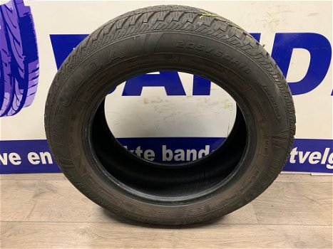 2x Fulda winter autobanden 205/60/16 per stuk €45,- - 0