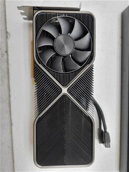 NVIDIA GeForce RTX 3090 (Founders Edition) 24GB GDDR6X - 5