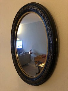 Prachtige Ovale Antieke Spiegel Zwart en Goud bewerkt