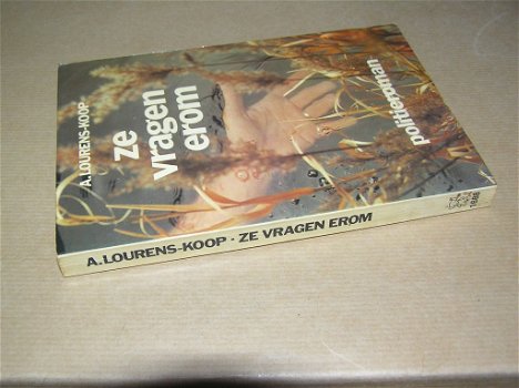 Ze Vragen Erom - A. Lourens-Koop - 2