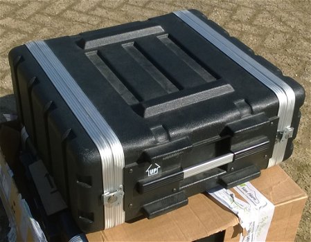 Flightcase 4HE, 19 inch - 1