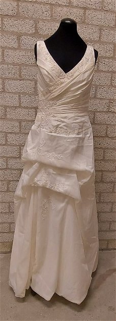 Laura Scott Wedding dress, maat 42