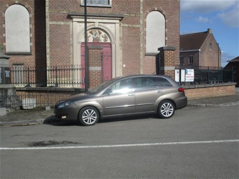 Fiat Croma - 2