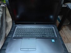 HP Zbook 15u G4, Intel core i7, 8GB, 256GB SSD, AMD Firepro