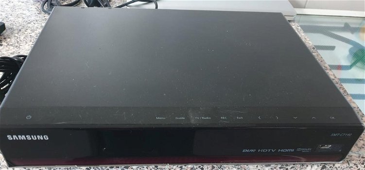 Samsung SMT-C7140B/XEN Ziggo Decoder met harddisk 500 GB. - 0