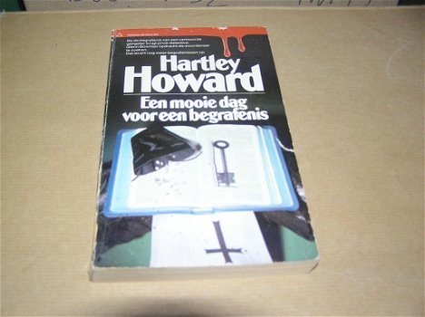 Een mooie dag voor een begrafenis(1)-Hartley Howard - 0