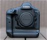 Canon EOS 1DX + Sigma 70-300mm F/4-5.6 DG Macro - 0 - Thumbnail