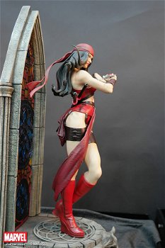 XM Studios Elektra statue - 3