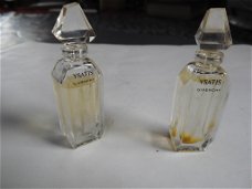 2 parfum flesjes