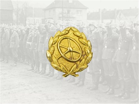 Embleem,Duitsland,WWII,Kraftfahrbewahrung,Wehrmacht,Gold - 0