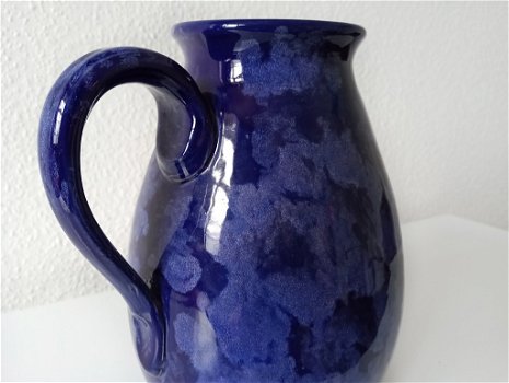 Mooie blauwe vaas / kan van aardewerk - 2
