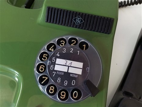 Vintage groene telefoon met draaischijf - 3