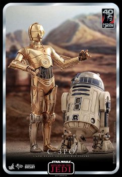 Hot Toys Star Wars Episode VI 40th Anniversary Figure C-3PO - 2