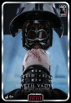 Hot Toys Star Wars Return Of The Jedi Darth Vader Deluxe Version MMS700 - 3