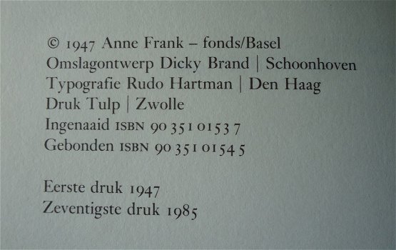 Het boek Het Achterhuis van Anne Frank (dagboekbrieven). - 3