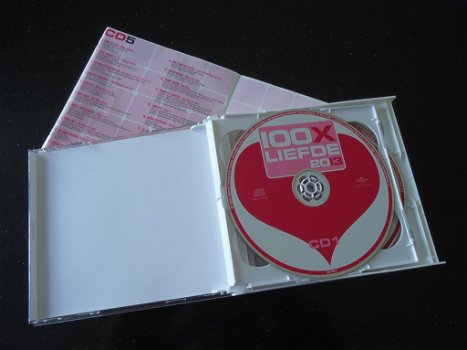 Te koop de originele 5-CD box 100x Liefde 2013 van Universal - 6