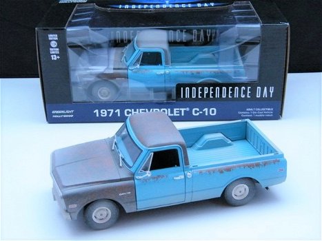 modelauto Chevrolet C10 – Independence day – Greenlight 1:24 - 4