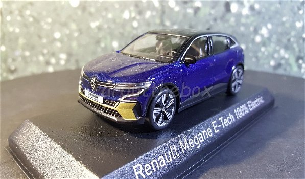 Renault Megane E-Tech blauw 1:43 Norev - 1