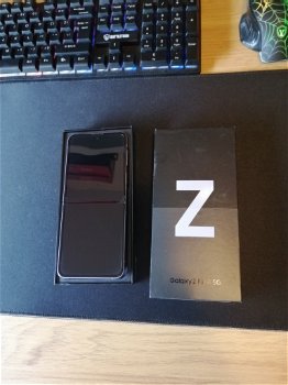 Samsung Galaxy Z Flip 3 128GB - 0