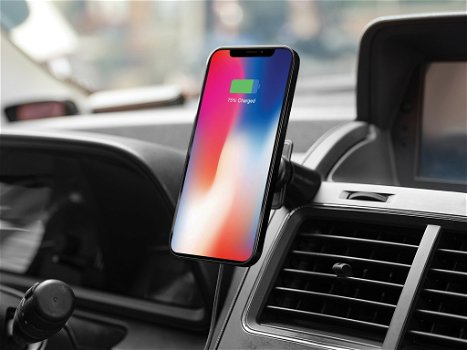 In Car Wireless Magnetic Charger 15W - 6