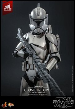 Hot Toys Star Wars Clone Trooper Chrome Version Exclusive MMS643 - 2