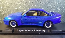 Opel Manta B MATTIG blauw 1:18 MCG