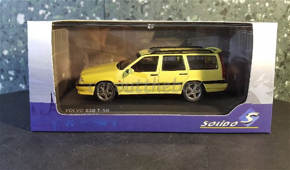 Volvo 850 T5R geel 1:43 Solido Sol050 - 3