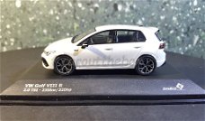 VW Golf VIII R wit 1:43 Solido Sol053