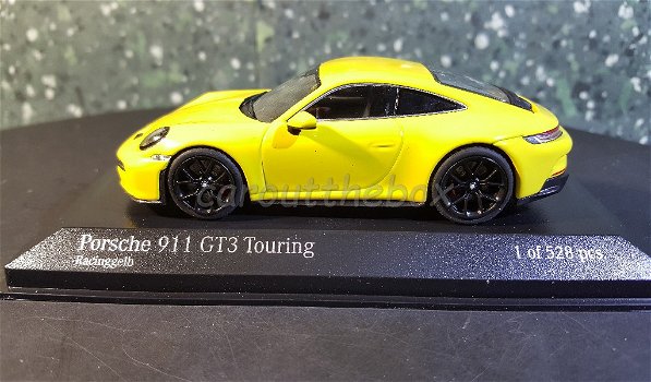 Porsche 911 GT3 Touring 2021 racinggelb 1/43 Minichamps Mi079 - 0