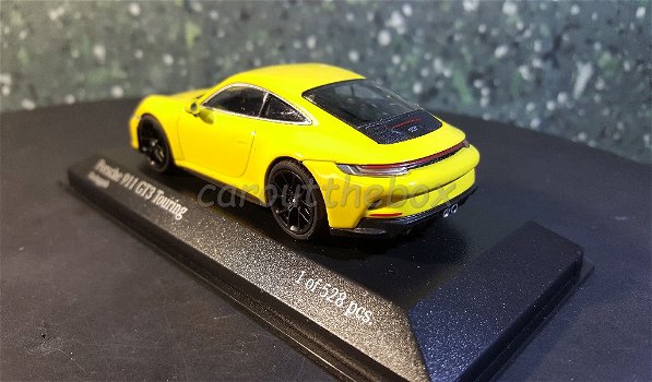 Porsche 911 GT3 Touring 2021 racinggelb 1/43 Minichamps Mi079 - 2